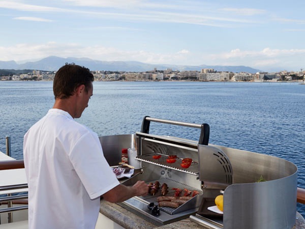 superyacht-second-chef.jpg
