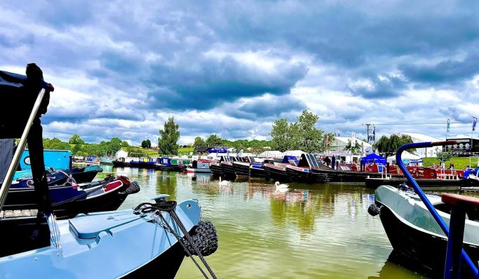 Raise a glass with us at Crick! Join us for a drink and a chat at the Crick Boat Show!