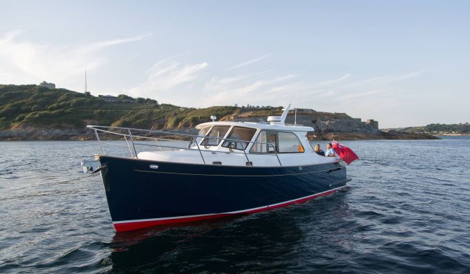 World debut for Cockwells’ Hardy 50DS at South Coast and Green Tech Boat Show