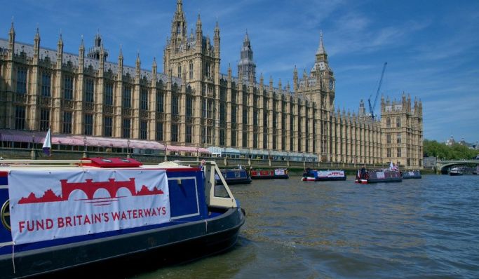 Government receives wake-up call from inland waterways campaigners