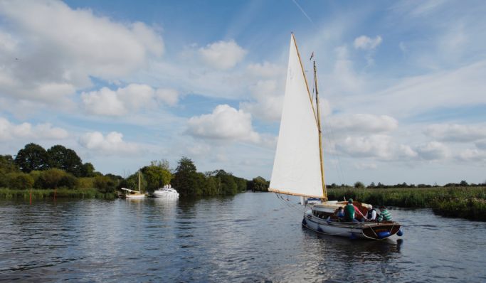 Broads Hire Boat Federation Merges with British Marine Inland Association