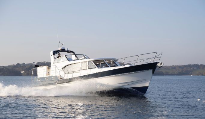 World Debut for Cockwells’ Hardy 45 European at South Coast & Green Tech Boat Show