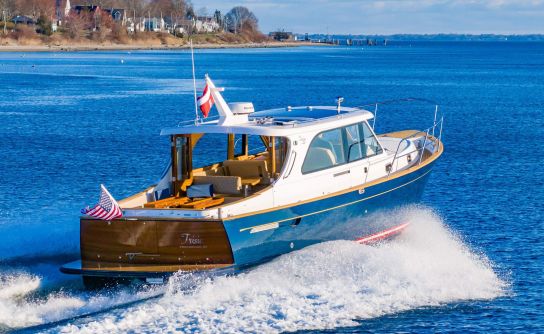 Cockwells’ First Duchy 35 Arrives in America