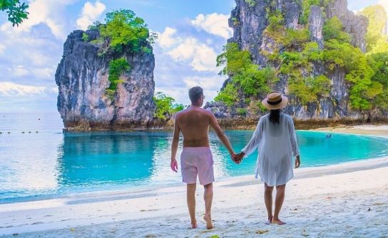 Ocean Village berth holders win MDL Dock & Discover luxury Thailand charter