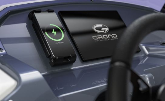 Grand Boats Partners with Scanstrut for Onboard Wireless Charging Upgrade