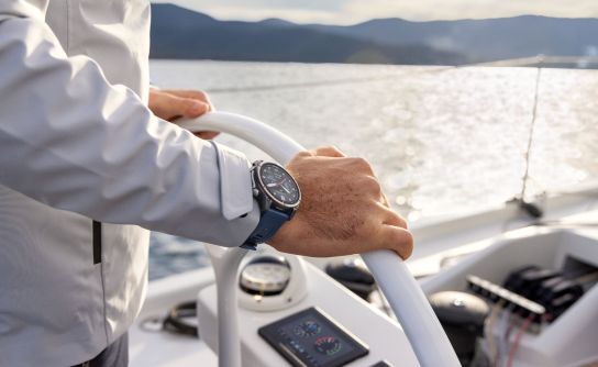 Stay connected on the water with quatix 8 Pro nautical smartwatch from Garmin, featuring inReach technology