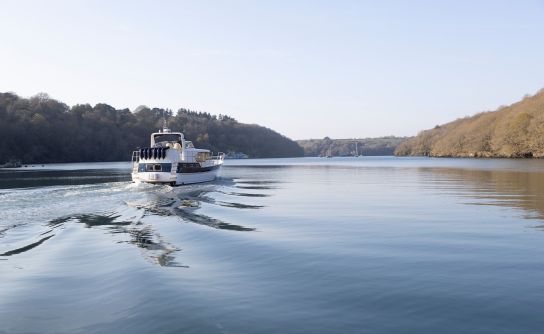 World Debut for Cockwells’ Hardy 45 European at South Coast & Green Tech Boat Show