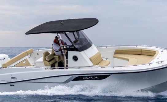 Genoa Boat Show stages European premiere of exclusive Honda Marine 4XC FRP Boat Range
