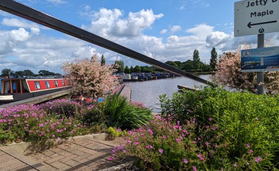 Crick Boat Show